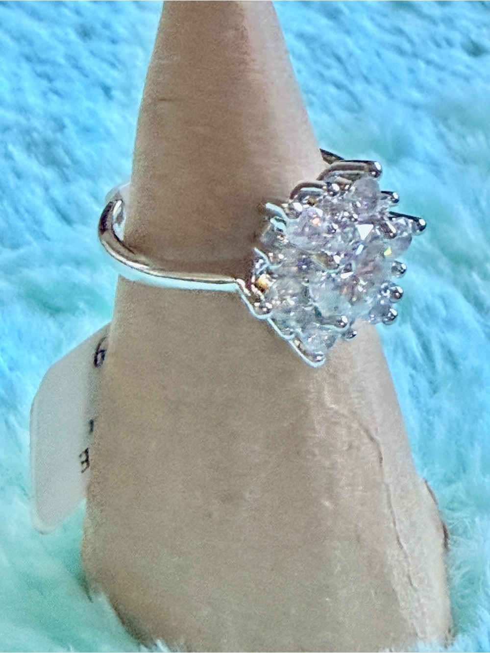 925 Sterling Silver Floral Cluster 1.2ct Moissanite Ring size 6 - Picture 5 of 9